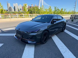 Changan UNI-V 2024