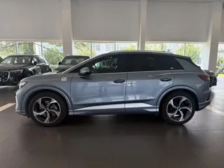Audi Q4 e-tron 2024 купить из Китая, цена 3 698 000 ₽ — Suifenhe Auto