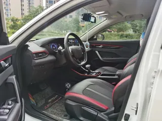 Dongfeng Aeolus Yixuan 2021 купить из Китая, цена 1 215 000 ₽ — Suifenhe Auto