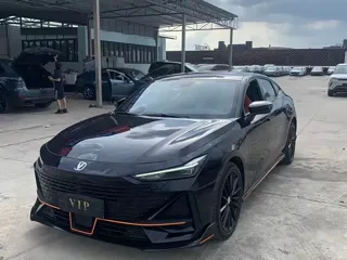 Changan UNI-V 2024 купить из Китая, цена 2 555 000 ₽ — Suifenhe Auto