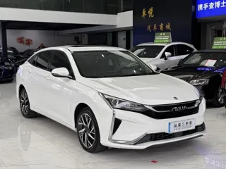 Dongfeng Aeolus Yixuan 2020 купить из Китая, цена 1 163 000 ₽ — Suifenhe Auto