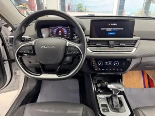 Dongfeng Aeolus Yixuan 2020 купить из Китая, цена 1 163 000 ₽ — Suifenhe Auto