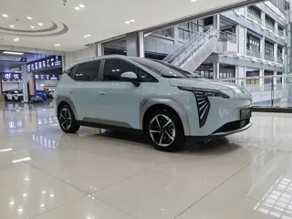 Aion Y 2023 купить из Китая, цена 3 301 000 ₽ — Suifenhe Auto