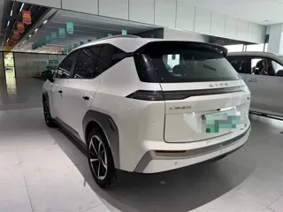 Aion Y 2023 купить из Китая, цена 3 283 000 ₽ — Suifenhe Auto