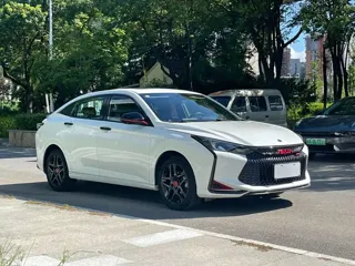 Dongfeng Aeolus Yixuan 2023 купить из Китая, цена 1 055 000 ₽ — Suifenhe Auto