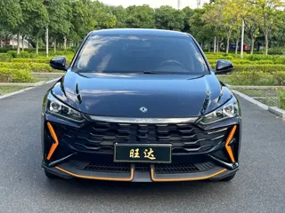 Dongfeng Aeolus Yixuan 2025 купить из Китая, цена 1 304 000 ₽ — Suifenhe Auto