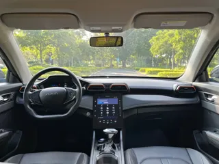 Dongfeng Aeolus Yixuan 2025 купить из Китая, цена 1 304 000 ₽ — Suifenhe Auto