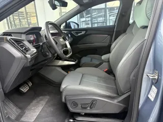 Audi Q4 e-tron 2023 купить из Китая, цена 3 822 000 ₽ — Suifenhe Auto