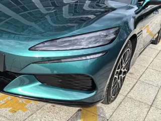 Denza Z9 2026 купить из Китая, цена 7 684 000 ₽ — Suifenhe Auto
