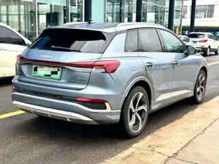 Audi Q4 e-tron 2023 купить из Китая, цена 4 218 000 ₽ — Suifenhe Auto