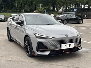 Changan UNI-V 2023 купить из Китая, цена 2 504 000 ₽ — Suifenhe Auto