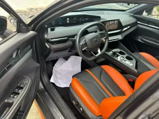 Changan UNI-V 2024 купить из Китая, цена 2 609 000 ₽ — Suifenhe Auto