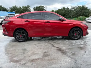 Dongfeng Aeolus Yixuan 2021 купить из Китая, цена 1 215 000 ₽ — Suifenhe Auto