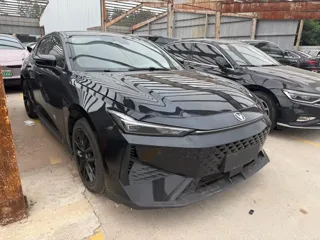 Changan UNI-V 2024 купить из Китая, цена 2 531 000 ₽ — Suifenhe Auto