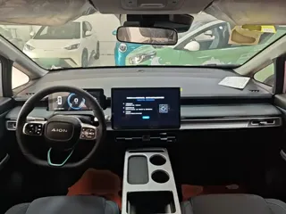 Aion Y 2026 купить из Китая, цена 1 991 000 ₽ — Suifenhe Auto