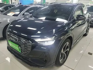 Audi Q4 e-tron 2023