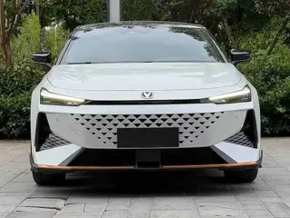 Changan UNI-V 2024 купить из Китая, цена 2 557 000 ₽ — Suifenhe Auto
