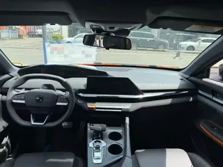 Changan UNI-V 2023 купить из Китая, цена 2 837 000 ₽ — Suifenhe Auto