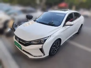 Dongfeng Aeolus Yixuan 2019 купить из Китая, цена 1 126 000 ₽ — Suifenhe Auto