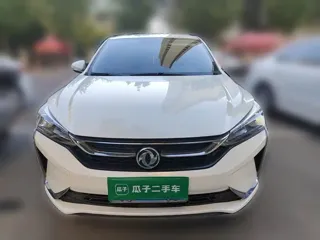 Dongfeng Aeolus Yixuan 2019 купить из Китая, цена 1 126 000 ₽ — Suifenhe Auto