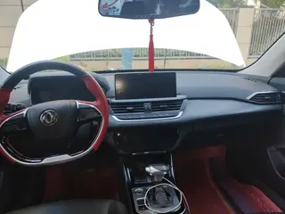 Dongfeng Aeolus Yixuan 2019 купить из Китая, цена 1 126 000 ₽ — Suifenhe Auto