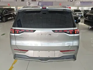 Aion Y 2022 купить из Китая, цена 3 301 000 ₽ — Suifenhe Auto