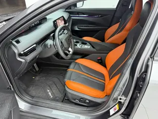 Changan UNI-V 2024 купить из Китая, цена 2 569 000 ₽ — Suifenhe Auto