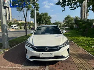 Dongfeng Aeolus Yixuan 2020 купить из Китая, цена 1 046 000 ₽ — Suifenhe Auto