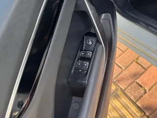 Dongfeng Aeolus Yixuan 2020 купить из Китая, цена 1 046 000 ₽ — Suifenhe Auto