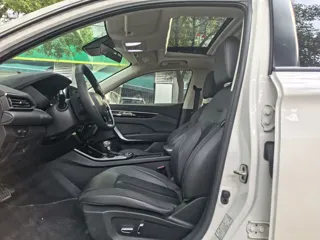 Dongfeng Aeolus Yixuan 2019 купить из Китая, цена 968 000 ₽ — Suifenhe Auto