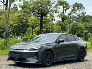 Changan UNI-V 2025 купить из Китая, цена 2 620 000 ₽ — Suifenhe Auto