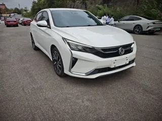 Dongfeng Aeolus Yixuan 2020 купить из Китая, цена 1 124 000 ₽ — Suifenhe Auto