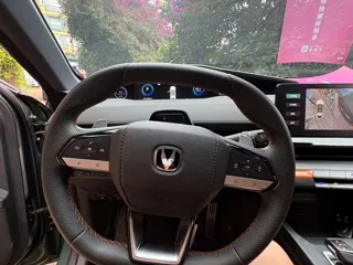 Changan UNI-V 2024 купить из Китая, цена 2 477 000 ₽ — Suifenhe Auto