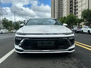 Hyundai Sonata 2024 купить из Китая, цена 3 007 000 ₽ — Suifenhe Auto