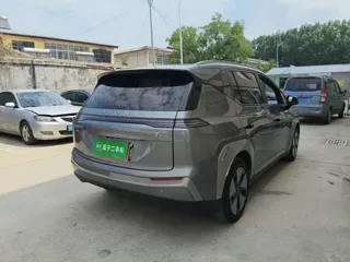 Aion Y 2024 купить из Китая, цена 2 758 000 ₽ — Suifenhe Auto