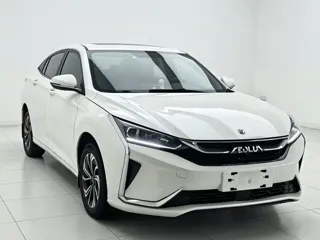 Dongfeng Aeolus Yixuan 2022 купить из Китая, цена 946 000 ₽ — Suifenhe Auto