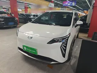 Aion Y 2024 купить из Китая, цена 2 681 000 ₽ — Suifenhe Auto