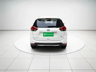 Nissan X-Trail 2020 купить из Китая, цена 2 183 000 ₽ — Suifenhe Auto