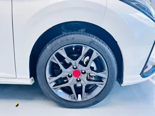 Dongfeng Aeolus Yixuan 2022 купить из Китая, цена 1 079 000 ₽ — Suifenhe Auto