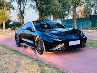 Neta GT 2023 купить из Китая, цена 3 667 000 ₽ — Suifenhe Auto