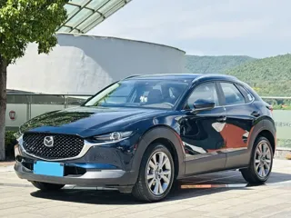 Mazda CX-30 2025