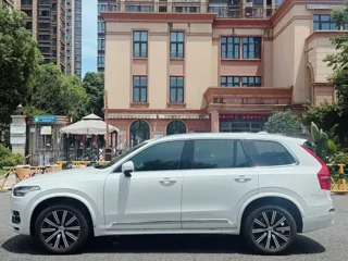 Volvo XC90 2024 купить из Китая, цена 5 179 000 ₽ — Suifenhe Auto