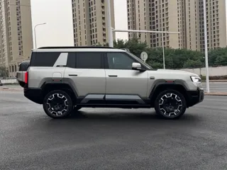 Fangchengbao Bao 8 2026 купить из Китая, цена 8 894 000 ₽ — Suifenhe Auto