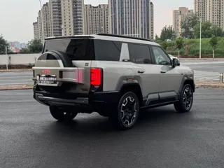 Fangchengbao Bao 8 2026 купить из Китая, цена 8 894 000 ₽ — Suifenhe Auto