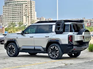 Fangchengbao Bao 8 2025 купить из Китая, цена 9 296 000 ₽ — Suifenhe Auto