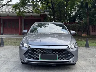 BYD Qin PLUS 2024 купить из Китая, цена 2 353 000 ₽ — Suifenhe Auto