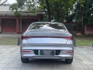 BYD Qin PLUS 2024 купить из Китая, цена 2 353 000 ₽ — Suifenhe Auto