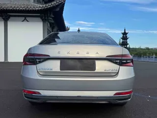 Skoda Superb 2022 купить из Китая, цена 2 333 000 ₽ — Suifenhe Auto