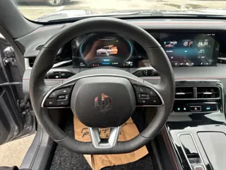 Leapmotor S01 2020 купить из Китая, цена 1 185 000 ₽ — Suifenhe Auto