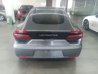 Leapmotor S01 2020 купить из Китая, цена 1 165 000 ₽ — Suifenhe Auto